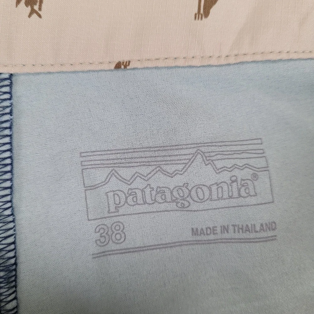 Patagonia Board Shorts Men's Size 38 Blue Teal Stripe Swim‎ Trunks Pockets